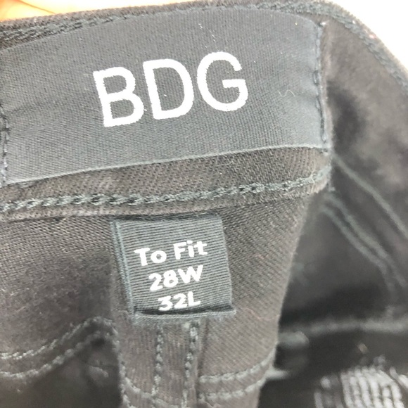 BDG Breeze Mid-Rise Black Wash Skinny Jeans Sz 28 - Picture 10 of 12